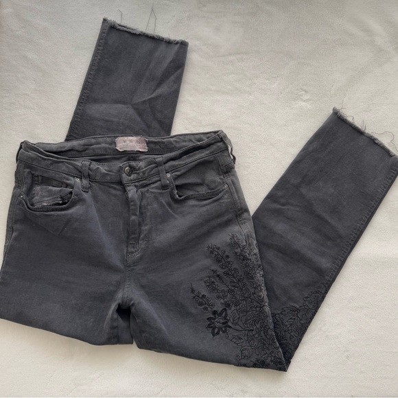 Free People Embroidered Girlfriend Jeans We The Free Gray Wash Size 28 - Picture 4 of 10